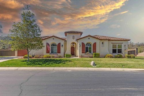 27388 Saint Andrews Ln, Valley Center, CA, 92082-6644 | Card Image