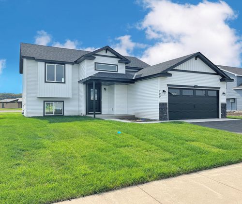 790 South St, Paynesville, MN, 56362 | Card Image