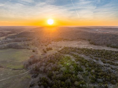 381 S 437, Locust Grove, OK, 74352 | Card Image