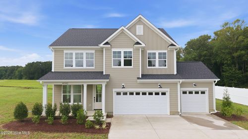 4142 Dixon Rd, Grimesland, NC, 27837-8936 | Card Image