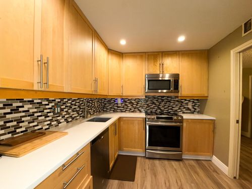 101-3510 Oaks Way, Pompano Beach, FL, 33069-5300 | Card Image