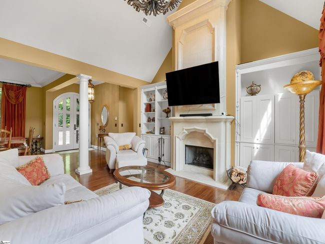 1 Courtside Trl, House other with 3 bedrooms, 4 bathrooms and 2 parking in Travelers Rest SC | Image 4