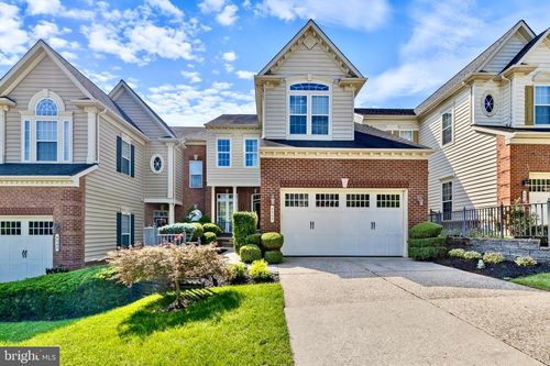 8325-8325 Meadowsweet Rd, BALTIMORE, MD, 21208-6409 | Card Image
