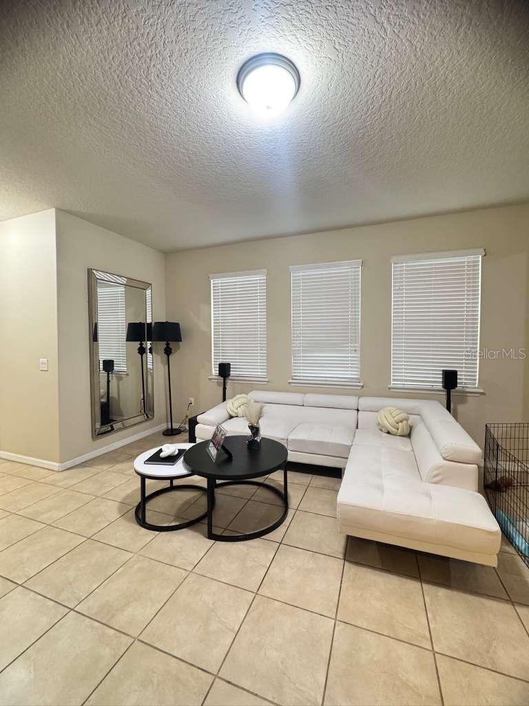 Residential in KISSIMMEE 4