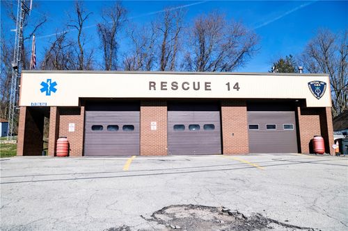 470 Edna Rd, Adamsburg, PA, 15611-1104 | Card Image