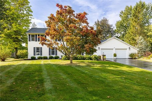 10 Cranston Rd, Pittsford, NY, 14534-2944 | Card Image