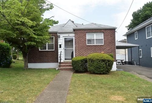 35 Keasler Ave, Lodi, NJ, 07644-1413 | Card Image