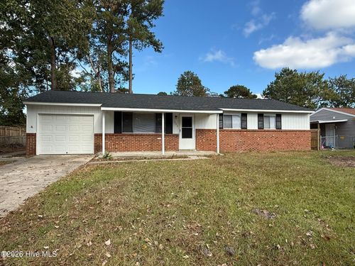 503 Myna Dr, Jacksonville, NC, 28540-6924 | Card Image