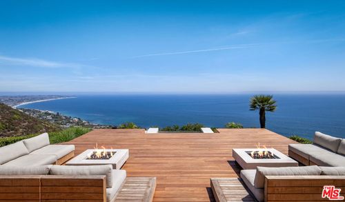 4310 Encinal Canyon Rd, MALIBU, CA, 90265-2500 | Card Image