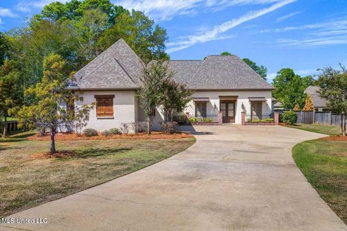 106 Normandy Ct, Madison, MS, 39110-6711 | Card Image