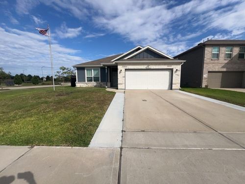 24026 Hay Iron Dr, Hockley, TX, 77447-2043 | Card Image