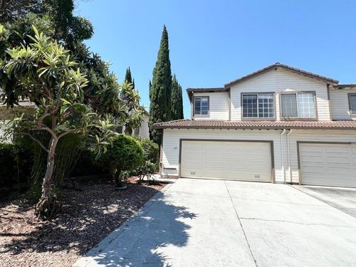1573 Timber Creek Dr, San Jose, CA, 95131-2640 | Card Image