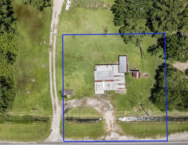 0 Willcox St, Home with 0 bedrooms, 0 bathrooms and null parking in Anahuac TX | Image 6