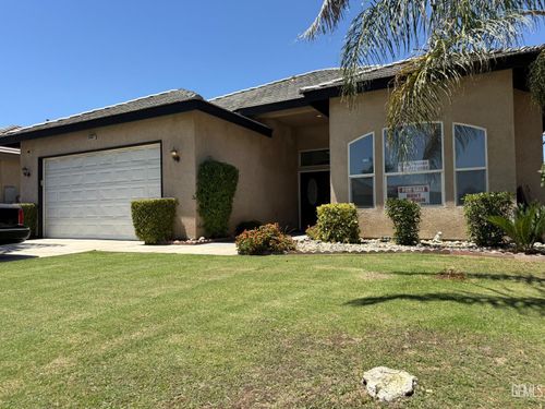 2802 Silver Shore Ln, Bakersfield, CA, 93313 | Card Image