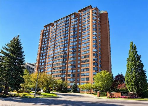 2009-1270 Maple Crossing Blvd, Burlington, ON, L7S2J3 | Card Image