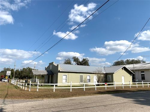 100 John St, FROSTPROOF, FL, 33843-7706 | Card Image