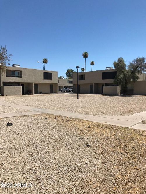 b-2678 N 43rd Ave, Phoenix, AZ, 85009-1076 | Card Image