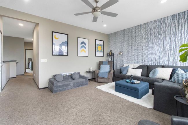 60 Brightoncrest Rise Se, House other with 3 bedrooms, 4 bathrooms and 4 parking in Calgary AB | Image 18