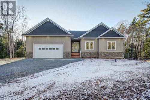 40 Wintergreen Lane, Grand Lake, NS, B2T0K1 | Card Image