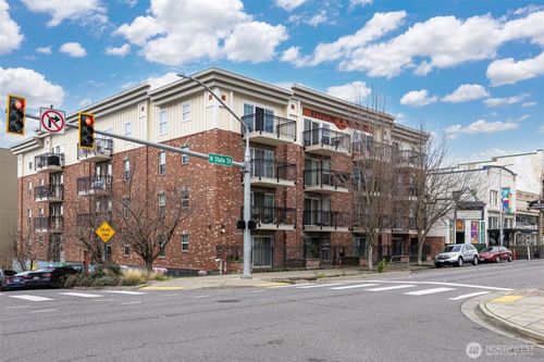 apt-209-1001 N State St, Bellingham, WA, 98225-5080 | Card Image