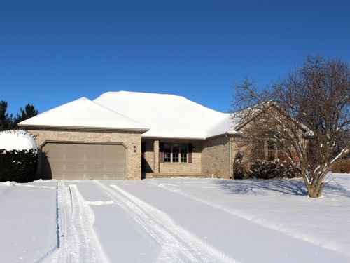 7629 White Oak Rd, Clinton, IL, 61727-2534 | Card Image