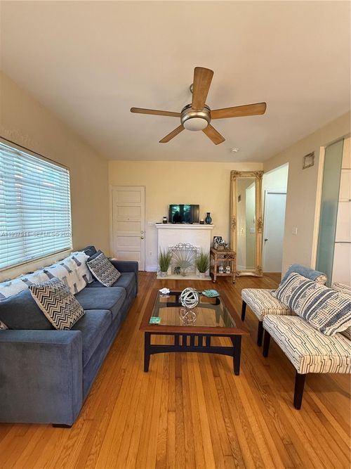 apt-6-1550 Jefferson Ave, Miami Beach, FL, 33139-3475 | Card Image