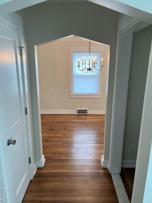 1288 12th St, Wyandotte, MI, 48192-3108 | Card Image