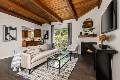 6-4230 Whitsett Ave, Studio City, CA, 91604-5900 | Card Image