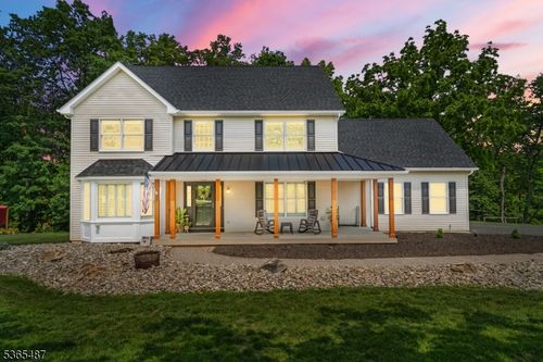 333 Greens Ridge Rd, Stewartsville, NJ, 08886-2505 | Card Image