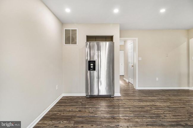 6469 Woodland Forest Dr, House other with 3 bedrooms, 3 bathrooms and null parking in ELKRIDGE MD | Image 14
