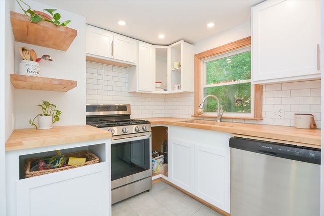 133 Deforest St, House other with 2 bedrooms, 1 bathrooms and null parking in Boston MA | Image 7