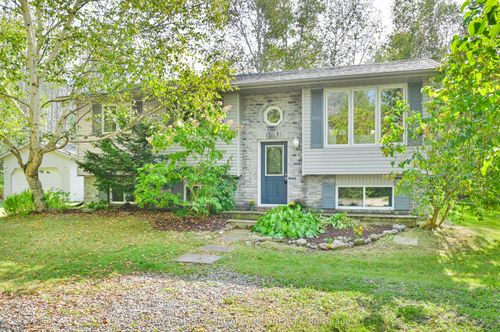 {{alt}} | Card Image