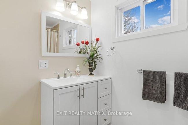 19285B County Rd, House other with 4 bedrooms, 2 bathrooms and 8 parking in Dunvegan ON | Image 23