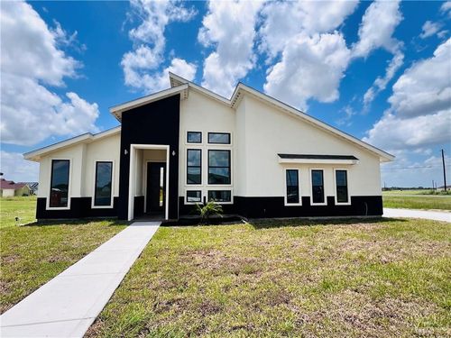 5525 Jay Ln, Weslaco, TX, 78599-4931 | Card Image