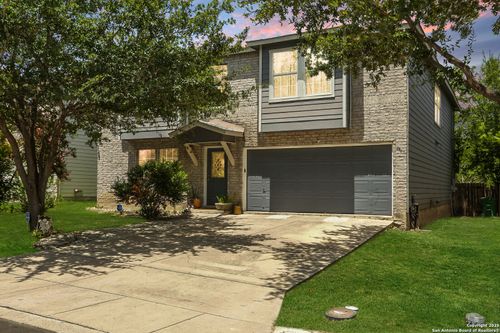 4842 Heather Pass, San Antonio, TX, 78218-2751 | Card Image