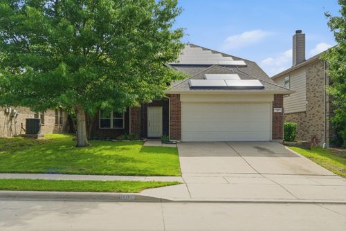 10020 Chrysalis Dr, Fort Worth, TX, 76131-4295 | Card Image