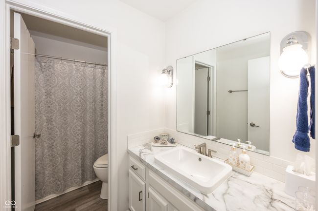 615 Conner Creek Dr, Condo with 2 bedrooms, 2 bathrooms and null parking in Fishers IN | Image 17