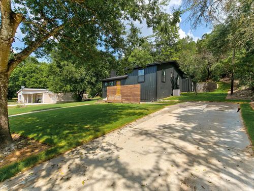 9005 Lakeside Dr, Rio Vista, TX, 76093-3170 | Card Image