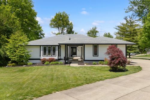 6535 Woodstone Ct, Liberty Twp, OH, 45044-9668 | Card Image