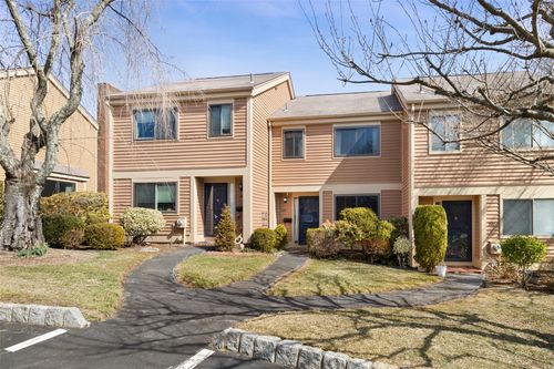 201 Ivy Hill Cres, Rye Brook, NY, 10573-1605 | Card Image