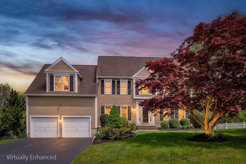 45 Piccadilly Way, Westborough, MA, 01581-2208 | Card Image