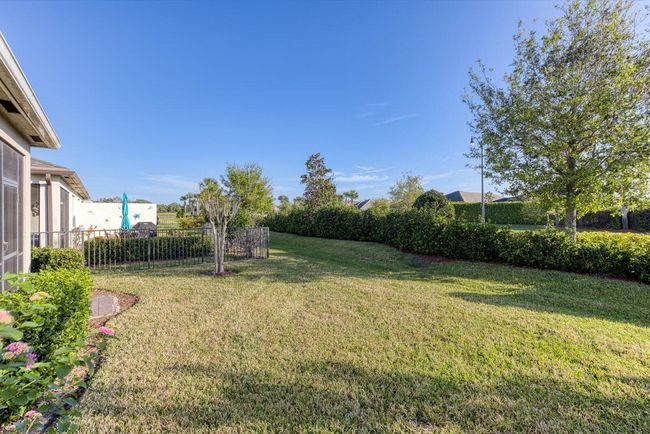 12802 Sw Lake Fern Cir, Condo with 2 bedrooms, 2 bathrooms and null parking in Port St. Lucie FL | Image 25