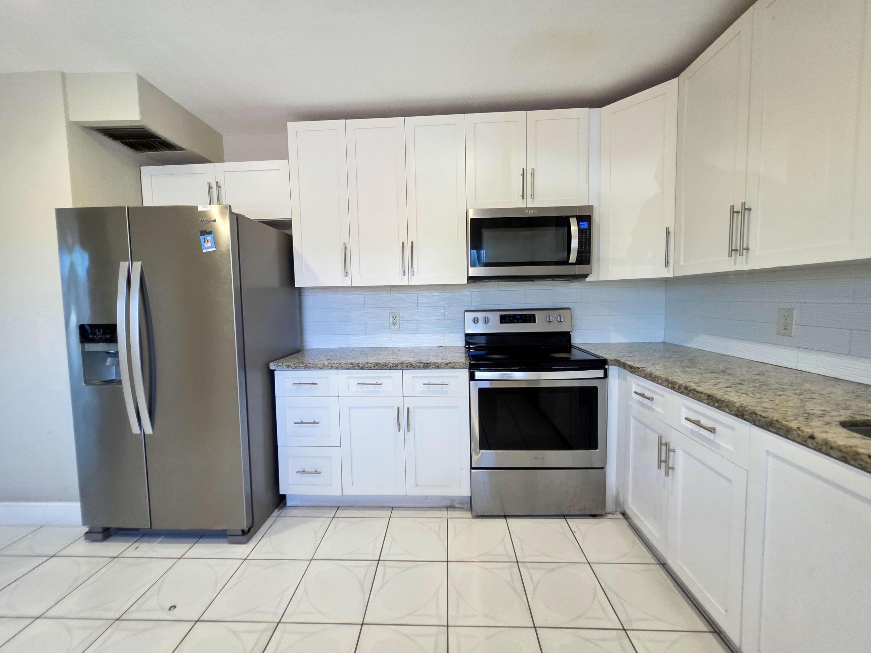 Residential in Lake Worth 3