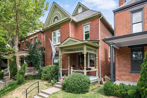 856 Summit St, Columbus, OH, 43215-1522 | Card Image