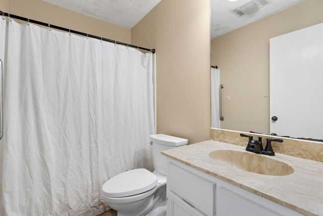APT-101 - 8340 Fathom Cir, Condo with 2 bedrooms, 2 bathrooms and 1 parking in Austin TX | Image 14