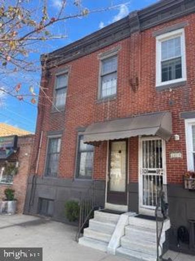 2017 E Moyamensing Avenue, Townhouse with 3 bedrooms, 1 bathrooms and null parking in PHILADELPHIA PA | Image 3