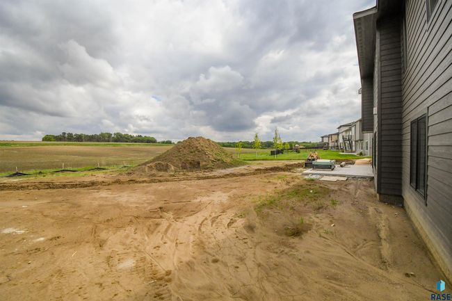 6504 E Hawker Trl, House other with 5 bedrooms, 4 bathrooms and null parking in Sioux Falls SD | Image 80
