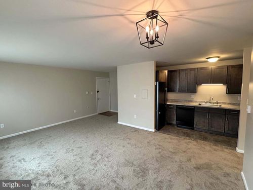 apt-6-5641 Lancaster St, HARRISBURG, PA, 17111-3572 | Card Image