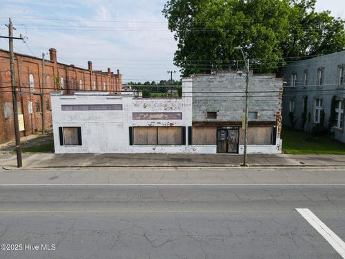 4520 Main St, Gibson, NC, 28343-8853 | Card Image