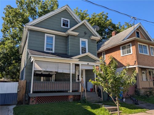 77 Roycroft Dr, Rochester, NY, 14621-3725 | Card Image